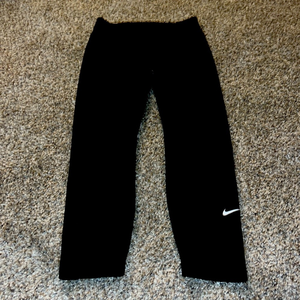 Nike cropped leggings